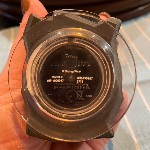 Disney Infinity 1.0 Tow Mater from Cars - Picture 4 of 4